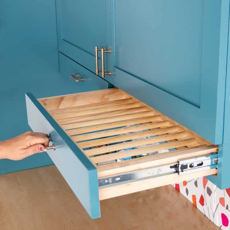 How to make cabinet drawers?